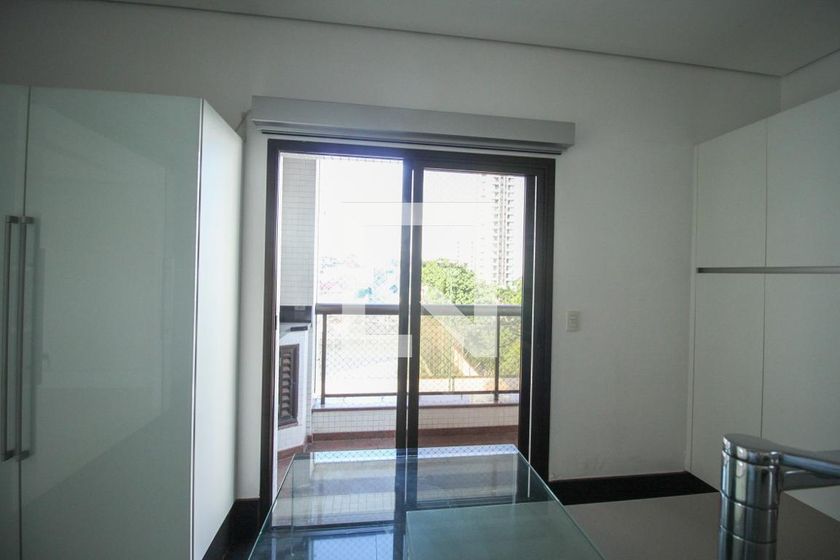 Apartamento, 3 quartos, 325 m² - Foto 119