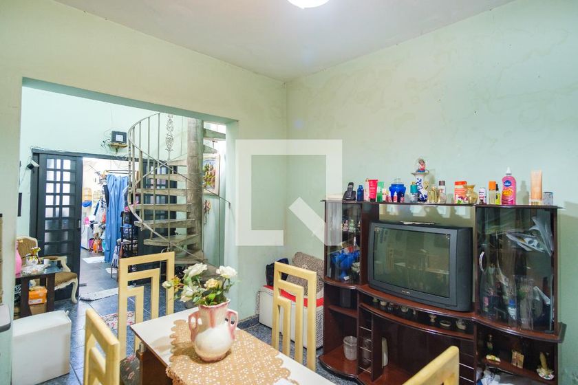 Casa, 3 quartos, 210 m² - Foto 4