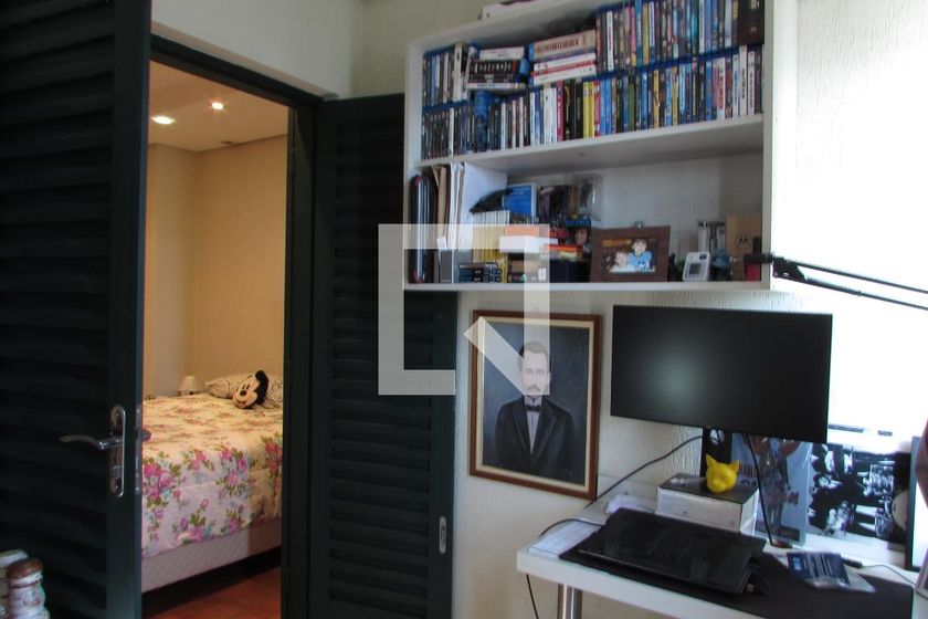 Casa, 4 quartos, 237 m² - Foto 40