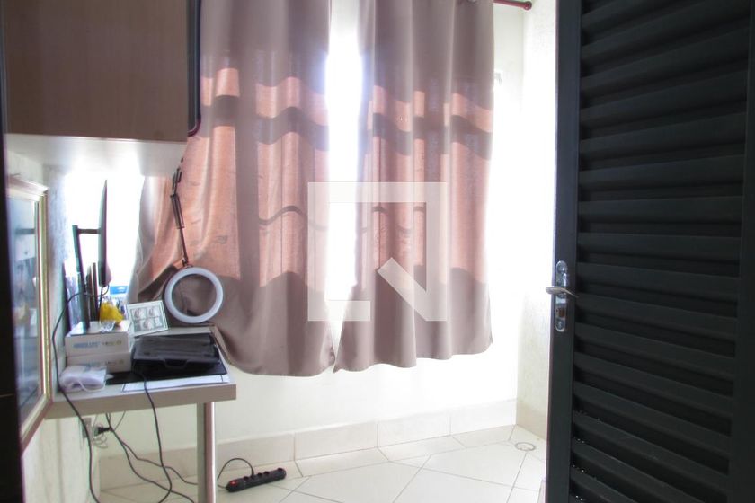 Casa, 4 quartos, 237 m² - Foto 43