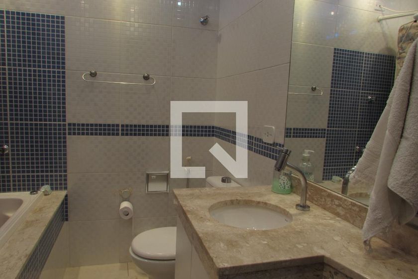 Casa, 4 quartos, 237 m² - Foto 48