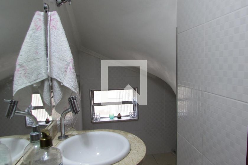 Casa, 4 quartos, 237 m² - Foto 76