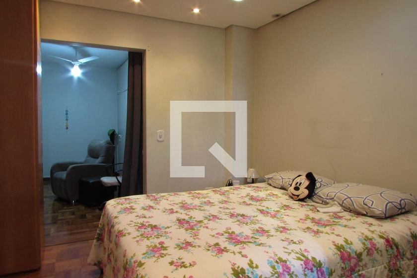 Casa, 4 quartos, 237 m² - Foto 38