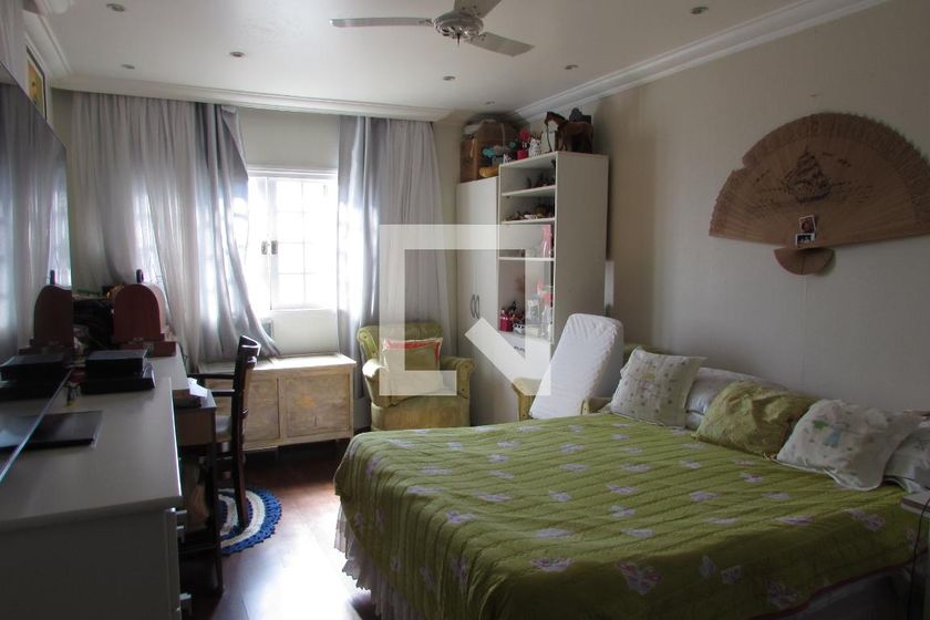 Casa, 4 quartos, 237 m² - Foto 19