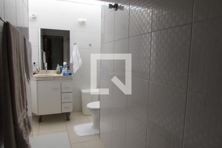 Casa, 4 quartos, 237 m² - Foto 70