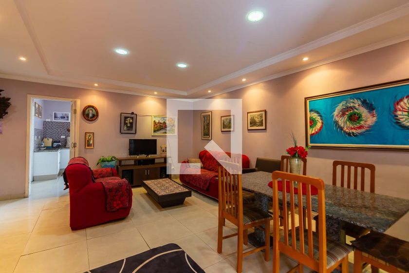 Casa, 4 quartos, 217 m² - Foto 1