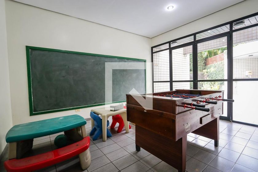 Apartamento, 3 quartos, 220 m² - Foto 147