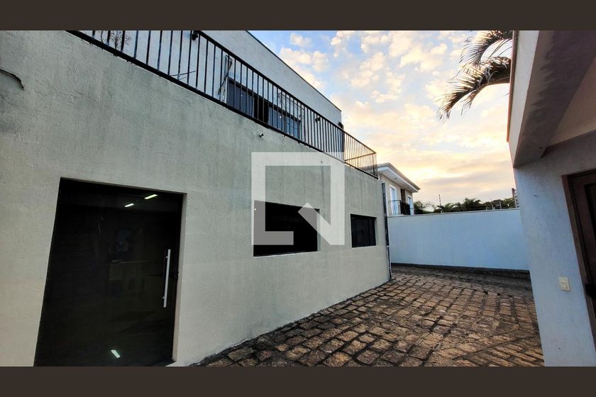 Casa à Venda - Jardim Chapadão, 2 Quartos,  411 m2 em , Campinas - sp | SoloBR