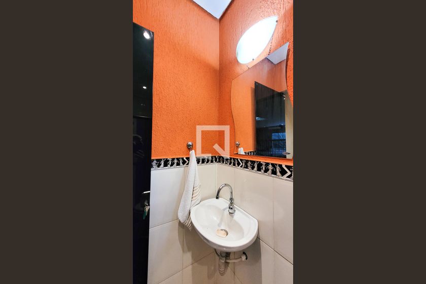 Casa à Venda - Jardim Chapadão, 2 Quartos,  411 m2 em , Campinas - sp | SoloBR
