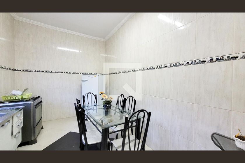 Casa à Venda - Jardim Chapadão, 2 Quartos,  411 m2 em , Campinas - sp | SoloBR