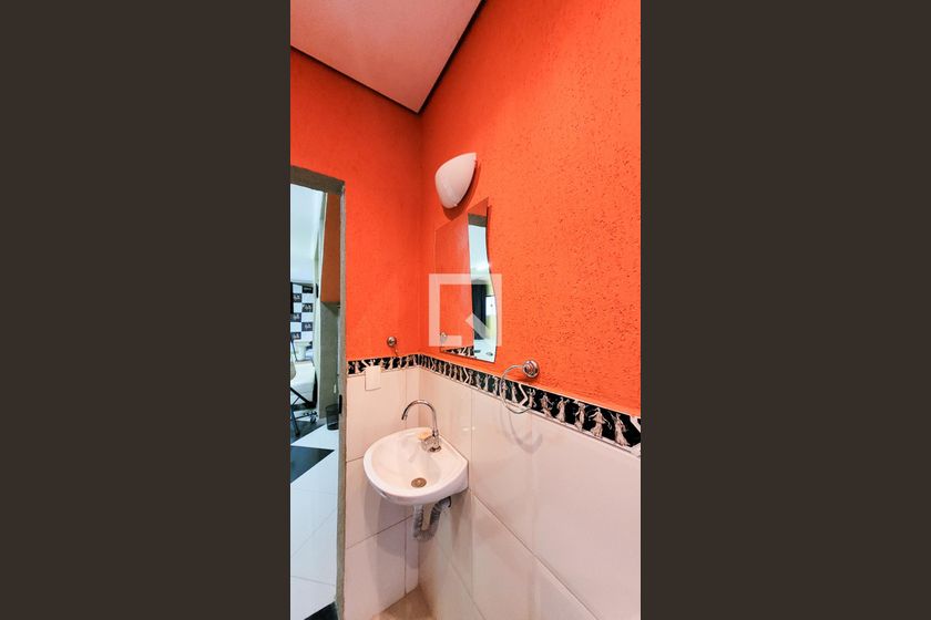 Casa à Venda - Jardim Chapadão, 2 Quartos,  411 m2 em , Campinas - sp | SoloBR