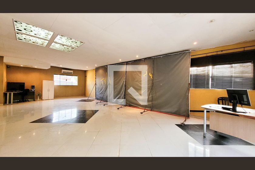 Casa à Venda - Jardim Chapadão, 2 Quartos,  411 m2 em , Campinas - sp | SoloBR