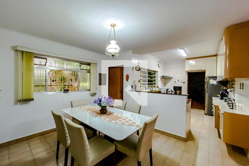 Casa, 3 quartos, 230 m² - Foto 28