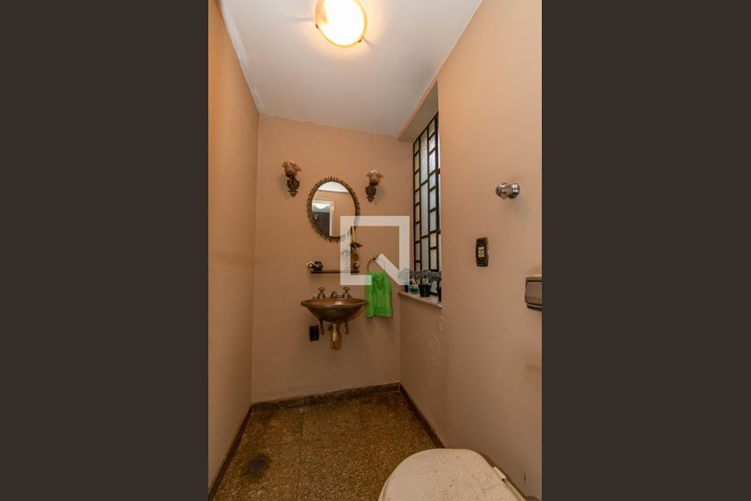 Casa à Venda - Nova Campinas, 4 Quartos,  278 m2 em , Campinas - sp | SoloBR