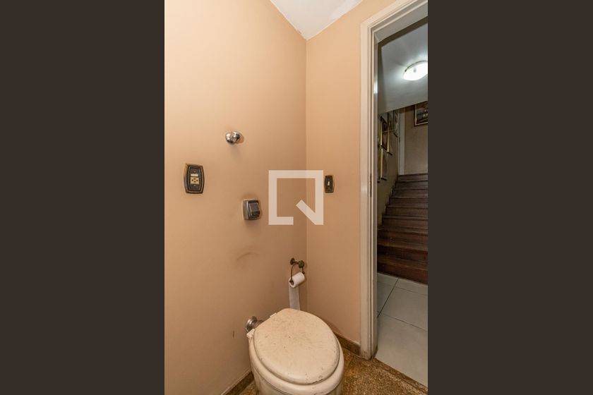 Casa à Venda - Nova Campinas, 4 Quartos,  278 m2 em , Campinas - sp | SoloBR