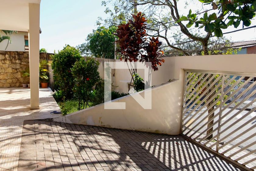 Casa, 6 quartos, 270 m² - Foto 145