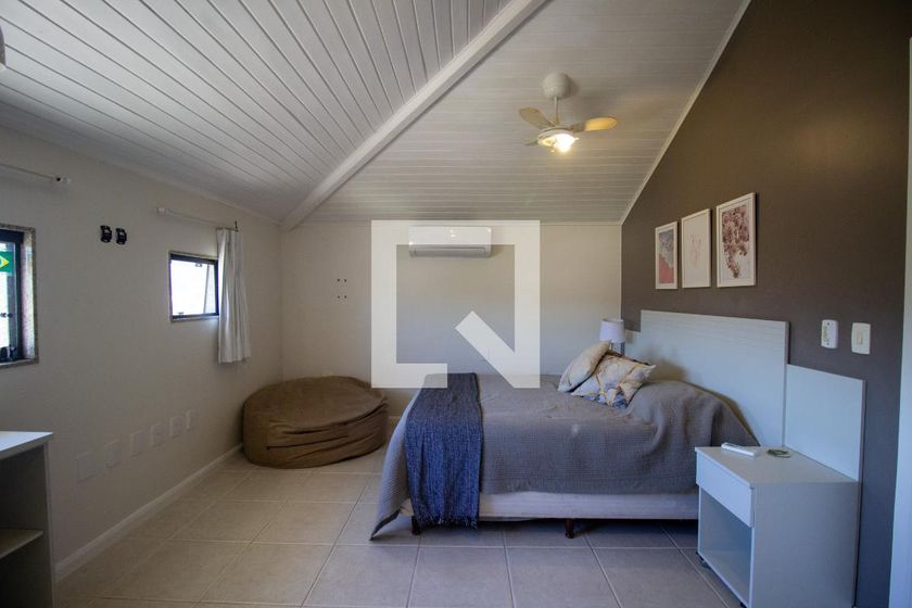 Casa, 4 quartos, 300 m² - Foto 44