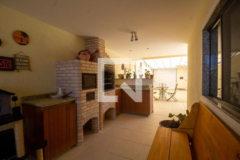 Casa, 4 quartos, 300 m² - Foto 61