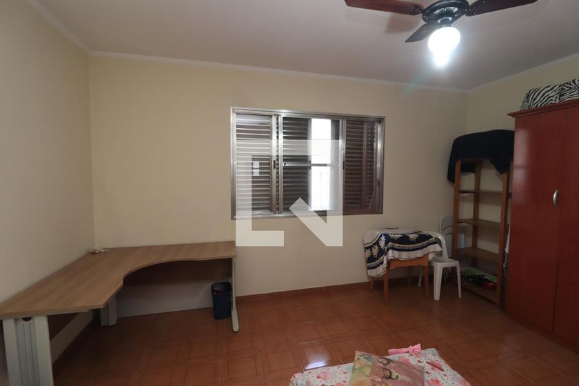 Casa, 3 quartos, 200 m² - Foto 11
