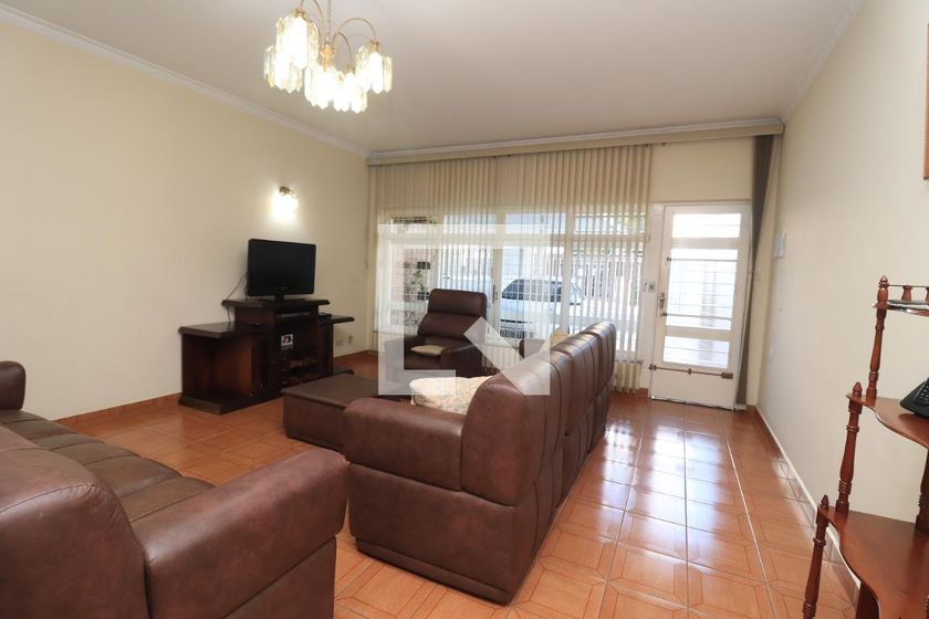 Casa, 3 quartos, 200 m² - Foto 1