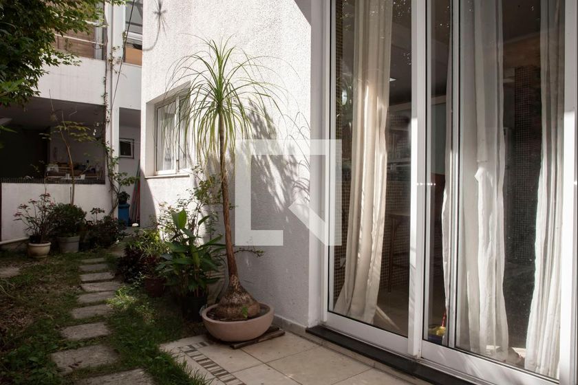 Casa, 3 quartos, 240 m² - Foto 102