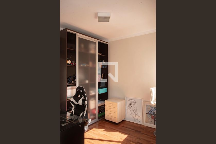 Casa, 3 quartos, 240 m² - Foto 18