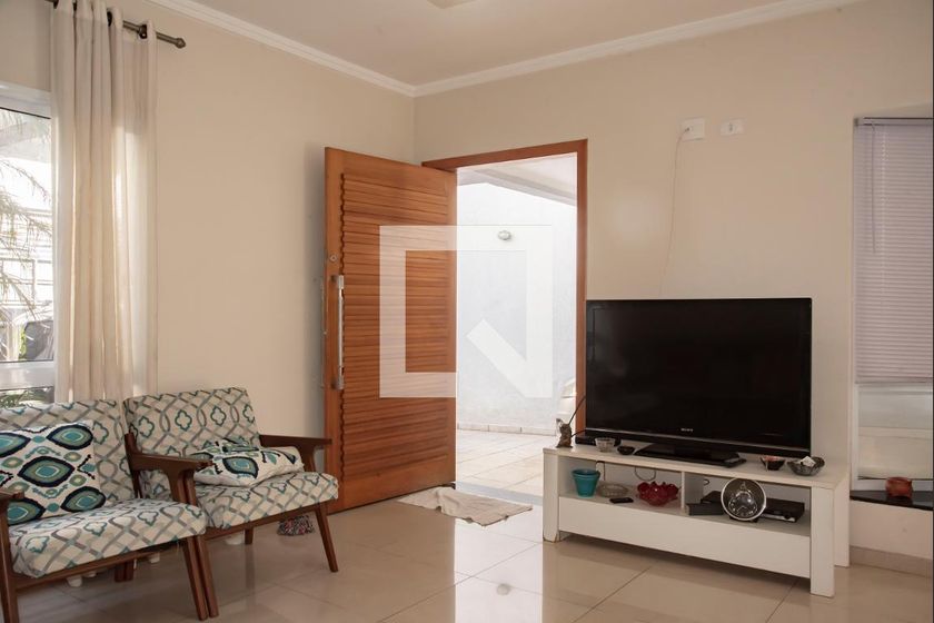 Casa, 3 quartos, 240 m² - Foto 3