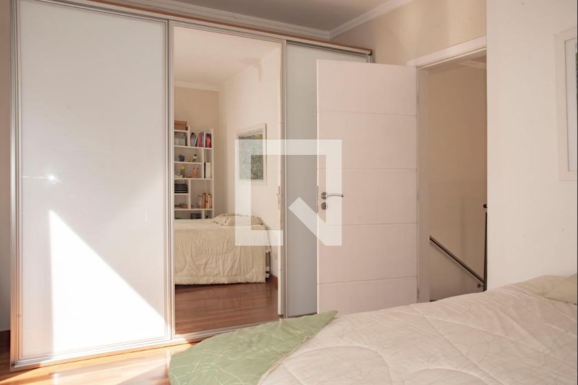 Casa, 3 quartos, 240 m² - Foto 32