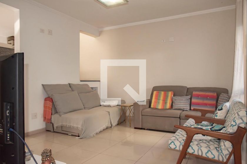 Casa, 3 quartos, 240 m² - Foto 2