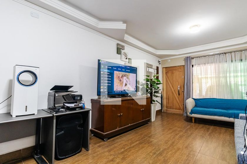 Casa, 4 quartos, 250 m² - Foto 4