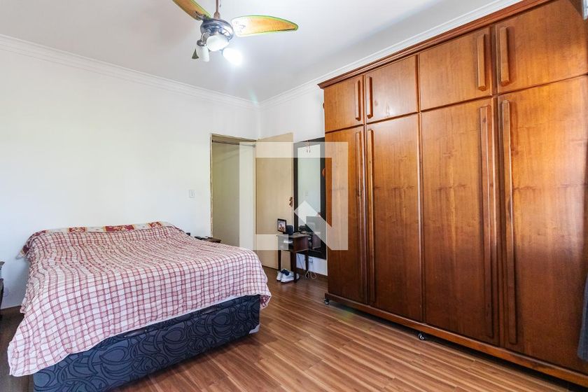 Casa, 4 quartos, 250 m² - Foto 11