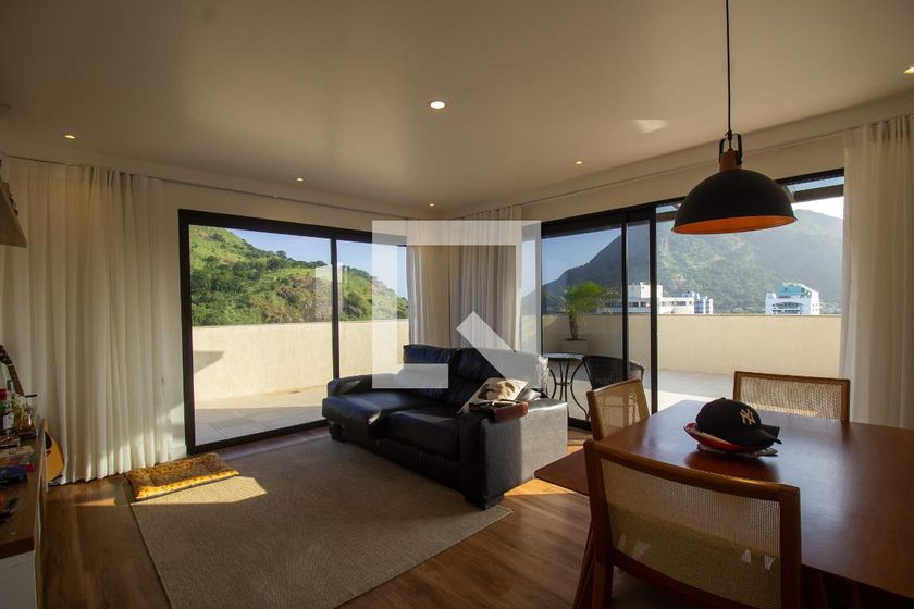Cobertura, 3 quartos, 217 m² - Foto 1