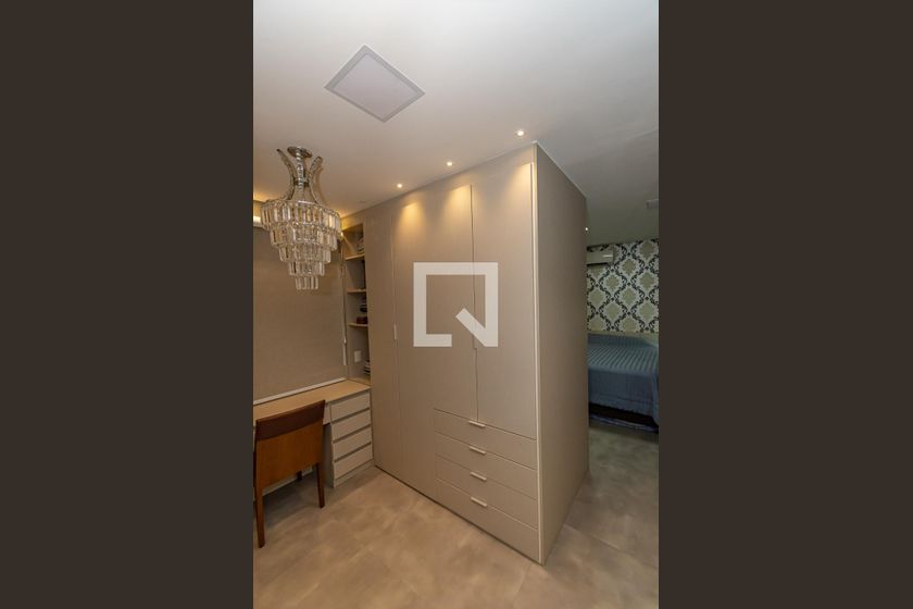 Apartamento à Venda - Taquaral, 4 Quartos,  189 m2 em , Campinas - sp | SoloBR