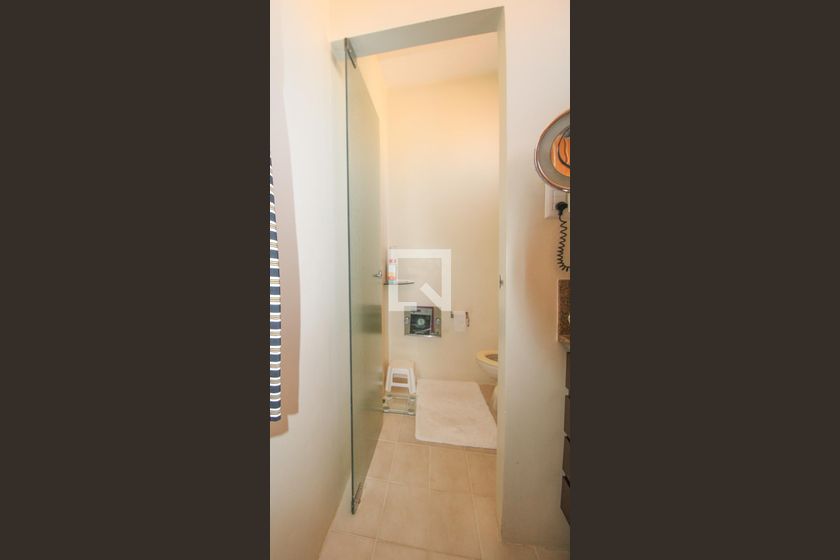 Casa à Venda - Nova Campinas, 5 Quartos,  525 m2 em , Campinas - sp | SoloBR