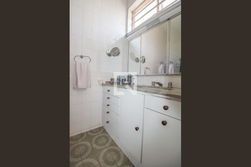 Casa à Venda - Nova Campinas, 5 Quartos,  525 m2 em , Campinas - sp | SoloBR