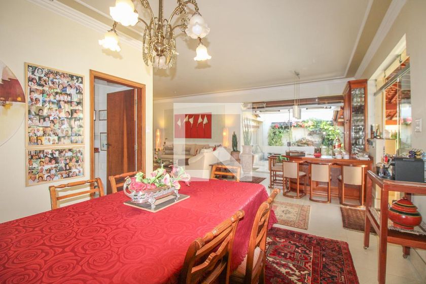 Casa à Venda - Nova Campinas, 5 Quartos,  525 m2 em , Campinas - sp | SoloBR