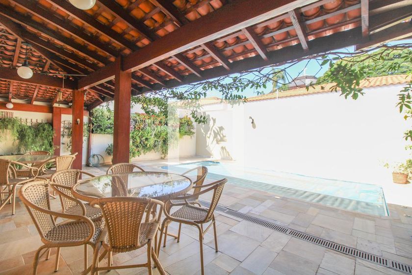 Casa à Venda - Nova Campinas, 5 Quartos,  525 m2 em , Campinas - sp | SoloBR