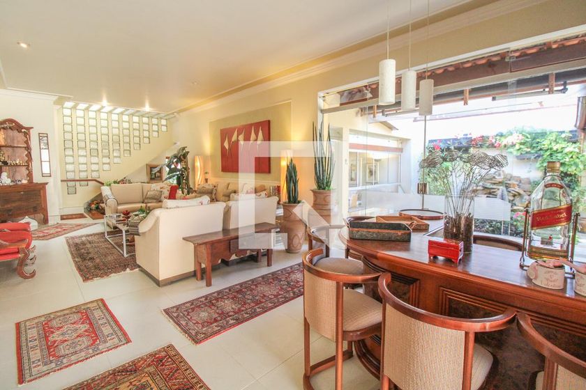 Casa à Venda - Nova Campinas, 5 Quartos,  525 m2 em , Campinas - sp | SoloBR