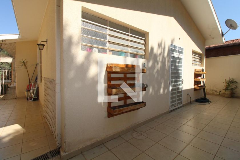 Casa à Venda - Nova Campinas, 3 Quartos,  350 m2 em , Campinas - sp | SoloBR
