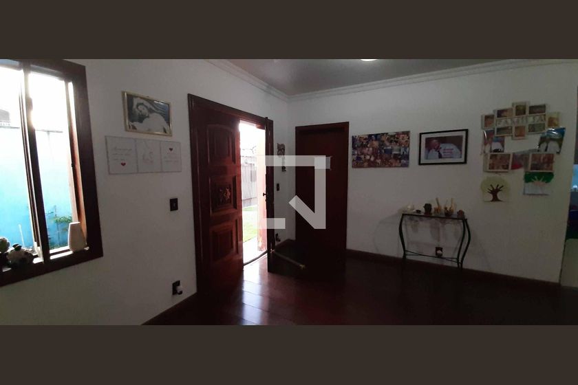 Casa, 6 quartos, 360 m² - Foto 2