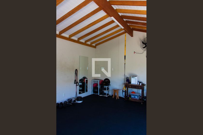 Casa à Venda - Mansões Santo Antônio, 2 Quartos,  180 m2 em , Campinas - sp | SoloBR