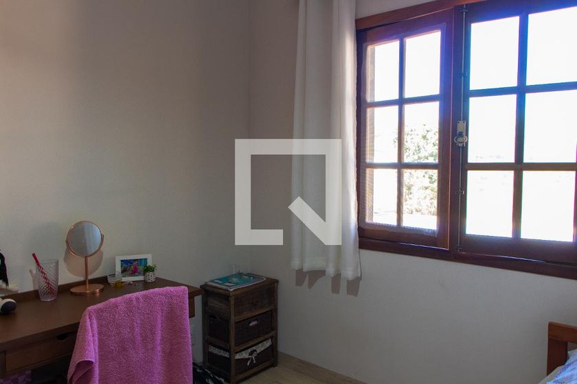 Casa à Venda - Mansões Santo Antônio, 2 Quartos,  180 m2 em , Campinas - sp | SoloBR