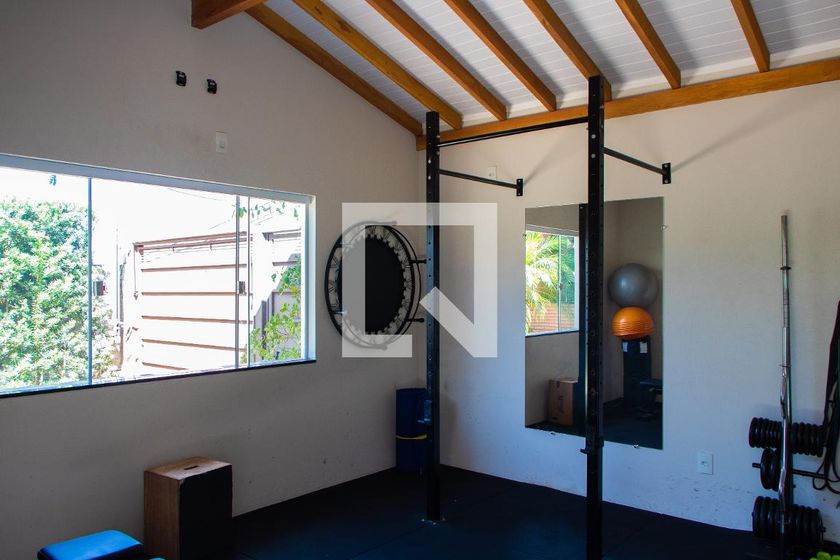 Casa à Venda - Mansões Santo Antônio, 2 Quartos,  180 m2 em , Campinas - sp | SoloBR