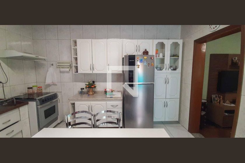 Casa, 3 quartos, 324 m² - Foto 33