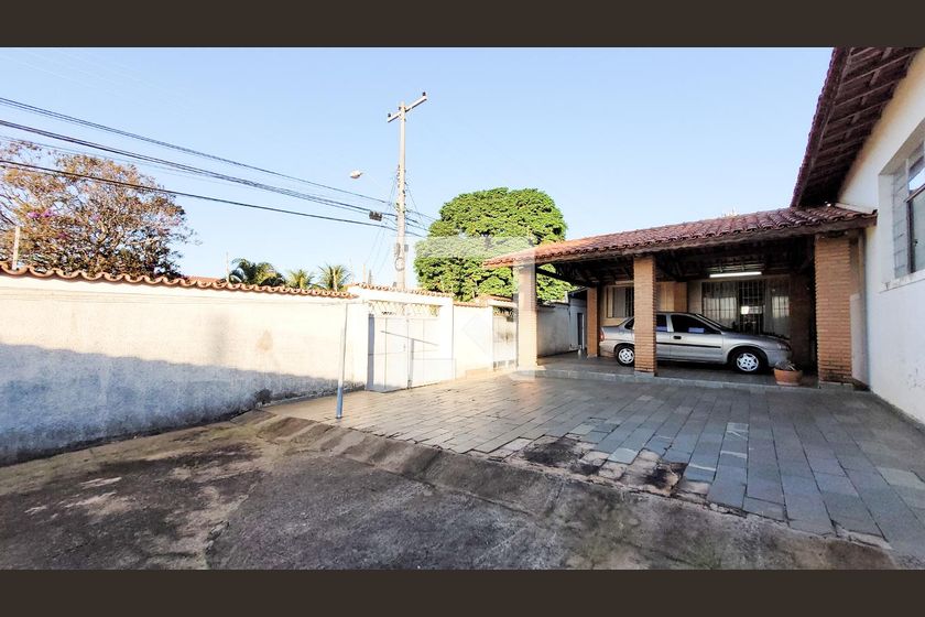 Casa à Venda - Jardim Flamboyant, 3 Quartos,  230 m2 em , Campinas - sp | SoloBR