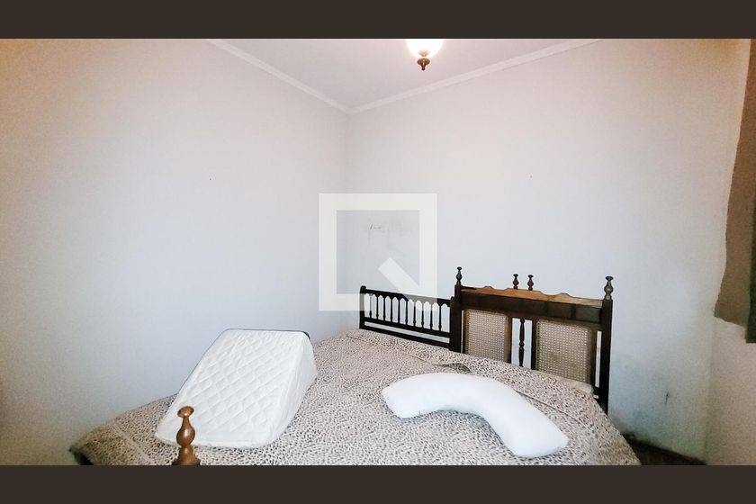 Casa à Venda - Jardim Flamboyant, 3 Quartos,  230 m2 em , Campinas - sp | SoloBR