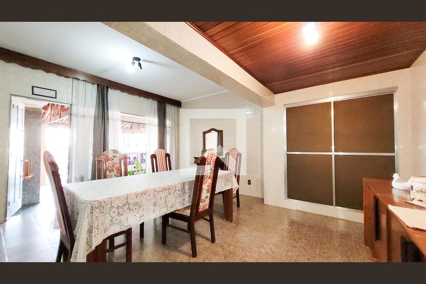 Casa à Venda - Jardim Flamboyant, 3 Quartos,  230 m2 em , Campinas - sp | SoloBR