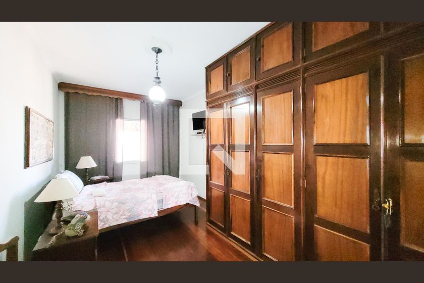 Casa à Venda - Jardim Flamboyant, 3 Quartos,  230 m2 em , Campinas - sp | SoloBR