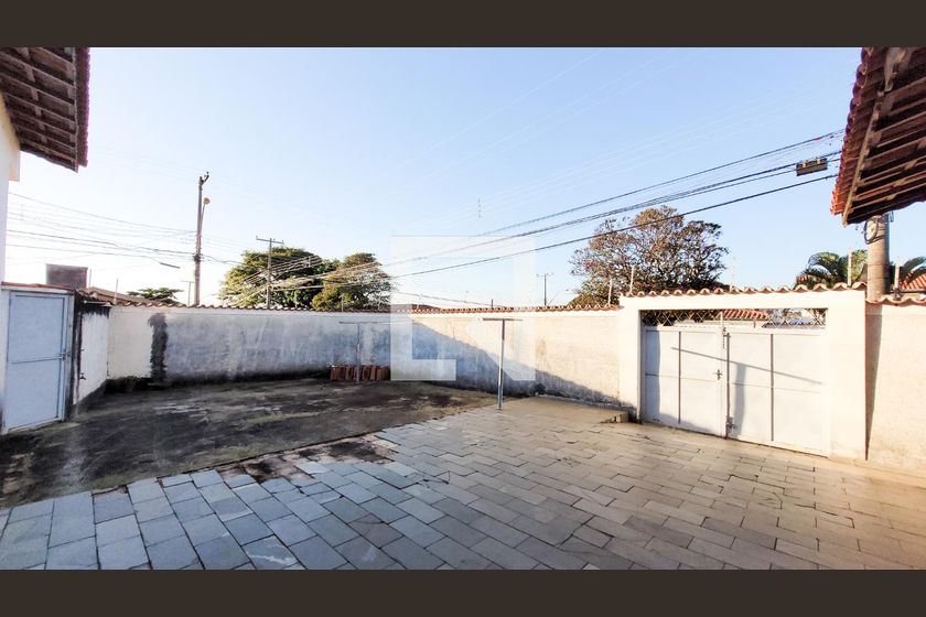 Casa à Venda - Jardim Flamboyant, 3 Quartos,  230 m2 em , Campinas - sp | SoloBR