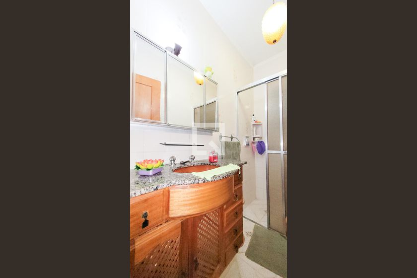 Casa à Venda - Jardim Flamboyant, 3 Quartos,  230 m2 em , Campinas - sp | SoloBR
